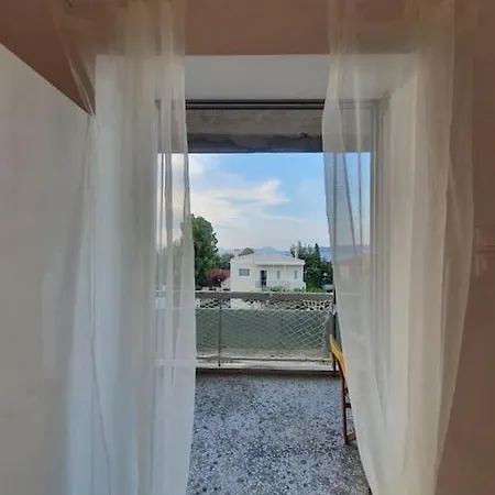 εξοχικό διαμέρισμα *